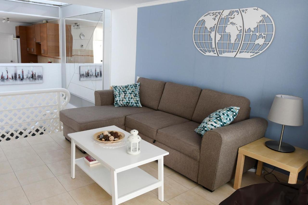 Maximilian House-Duplex Vista Al Mar En Complejo Con Piscina Apartment Puerto del Carmen  Exterior photo